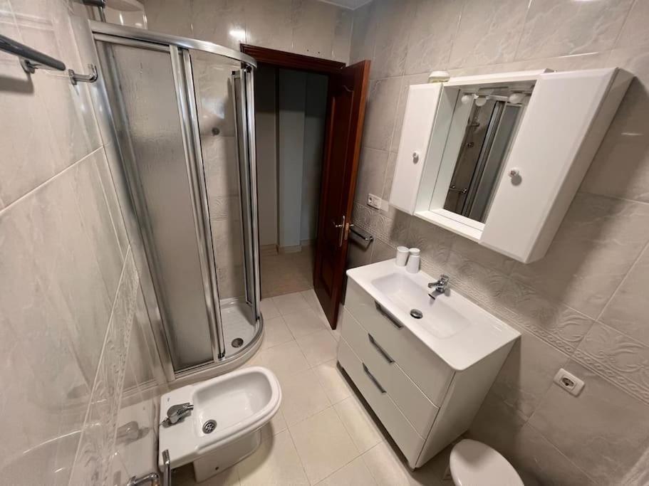 Casa Con Terraza En El Casco Villa Betanzos Eksteriør billede